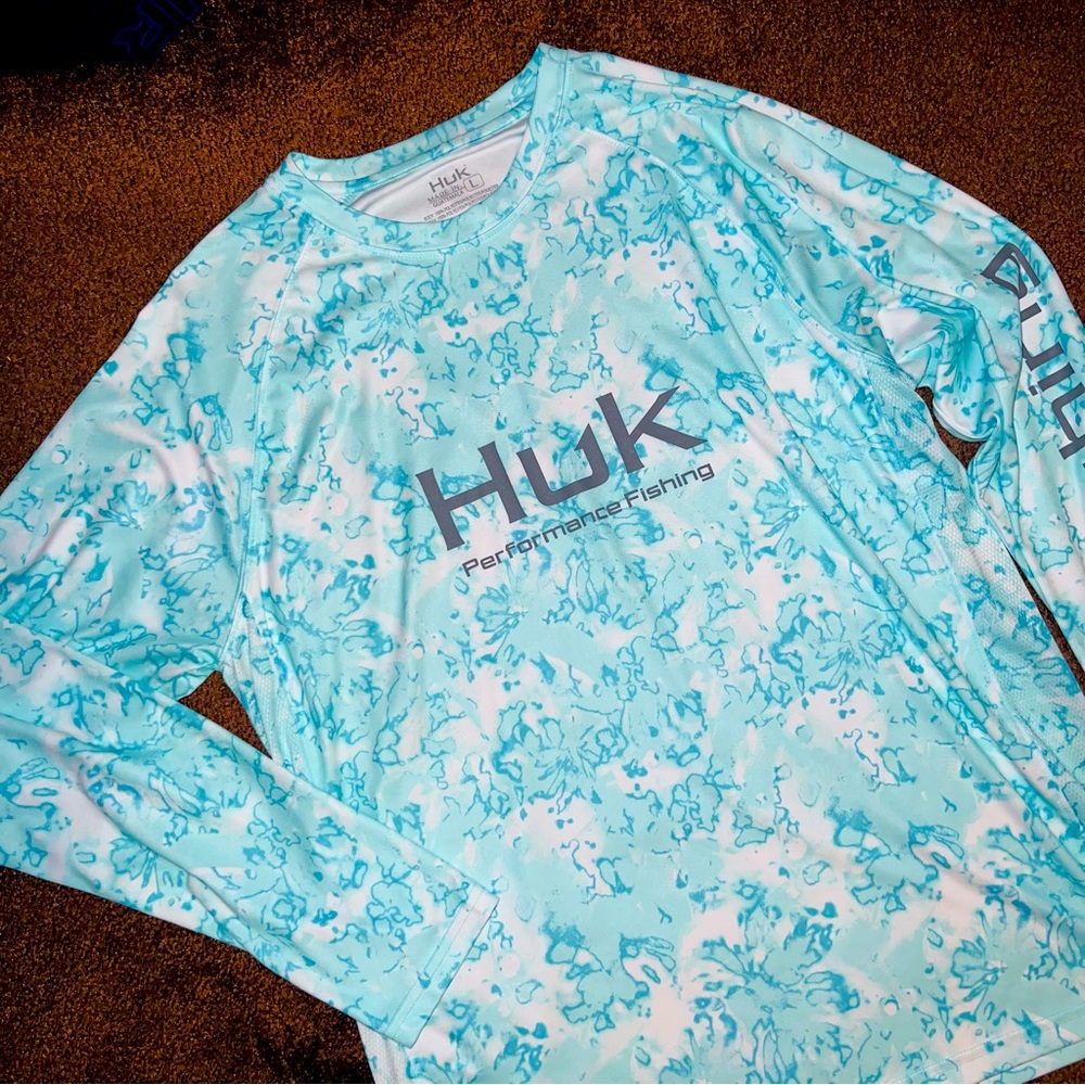 HUK MENS FISHING SHIRT SIZE LARGE LIKE NEW BLUE